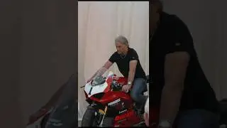 Carl Fogarty Making an entrance for Scottish Ducati Week 2023 