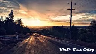 Paramore - Still Into You (Synchronice Remix) [Free DL]