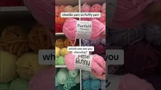 chenille yarn vs fluffy yarn ☁️ which one are you choosing? 