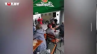 Человек сбежал из автозака в Гомеле 27 сентября