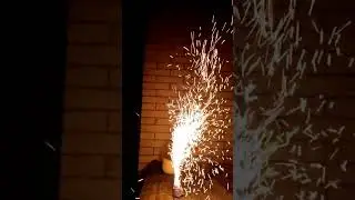 Пиротехнический Фонтан из Аммиачной Селитры и Угля 80/20 
