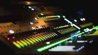Avicii - Freak ft. Bonn (Sapha Remix)