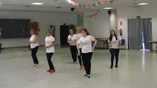 Baile en Grupo Meneito Bailando