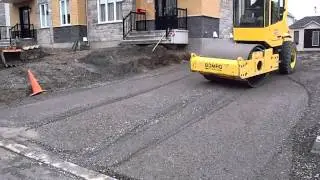 Rouleau compacteur