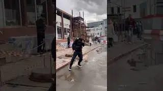 как вам песня? 
