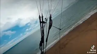 Ce que vous voyez vs ce que je vois #parapente #paragliding #parapendio #ozone #2024 #sport #beach