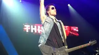 This is war - 30 seconds to mars - Lyon 20.11.11 HD