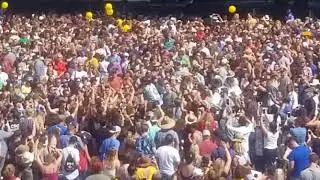 Michael Franti Is Always Soo Friendly with the Audience BottleRock 2018