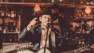 Alta y delgadita | Los Hermanos Pabón