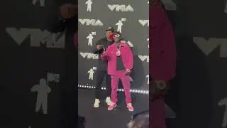 Flavor Flav & Chuck D Are *Timeless* On The MTV VMAs Red Carpet