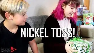 CHRISTMAS Nickel Toss 2018 | FORTNITE TOYS & MUSIC MONEY