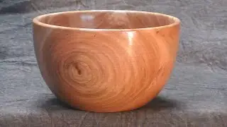 woodturning a small cherry wood bowl