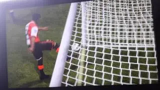 FIFA 13 craziest miss ever!