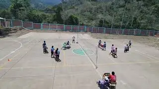 juego de voleibol con manta.