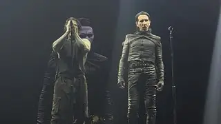 God Is A Weapon - Falling In Reverse with Marilyn Manson / Knotfest México 6 de Diciembre 
