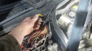 Mercedes-Benz W202 M111 engine speed fluctuates. Solution