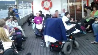 gotta lalman sur le bateau en suisse