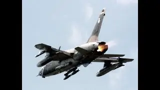Знаменитые самолеты. F-105 Thunderchief