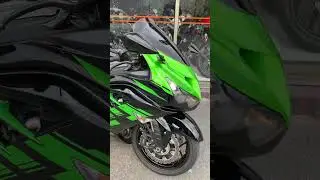 2020 Kawasaki ZZR1400 only 1945 miles - start up and Yoshimura cans singing