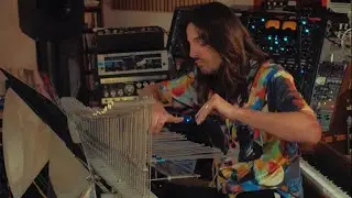 Mezerg - Piano, Theremin & Cristal Baschet