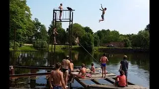 В Лаврах на речке
