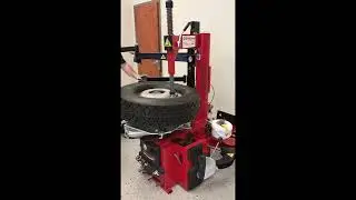 Rotary Lift R146 Tire Machine Changing a 19.5