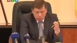 Сотрудники милиции выходят на войну с фотографами-живодерами