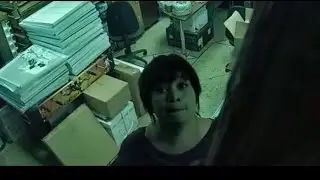 Уборщицу поймали на краже.