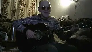 В НАШЕМ ДВОРЕ.