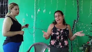 A QUITAR LAS COSAS DE NAVIDAD Y ARREGLAR LA CASA: AQUI CON LAS BICHAS!!!