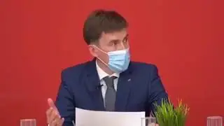 Пенсионеры получат по e-баллу от Путина