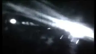 first three minutes of "oogverblindend" by cyrus frisch