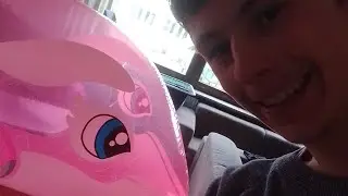 IW inflatable whale 5m pink transparent 