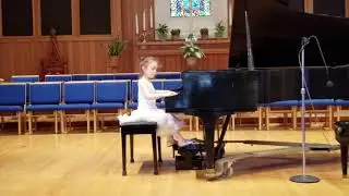 Beethoven Sonatina in F major - Sophia (age 4)