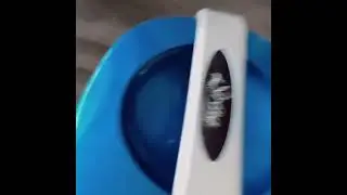 This vacuum cleaner uses WATER to trap everything! #sirenavacuum #cleaning #shorts