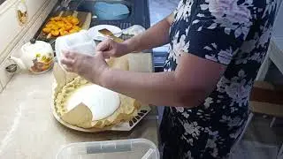Пирог с абрикосами, мы в гостях