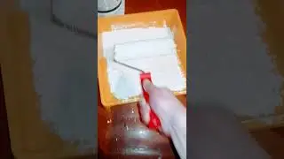 как покрасить потолок