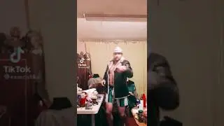 Красавчик Джонни зажигательный танец