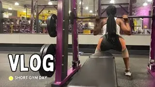 SIMPLE WORKOUT + GYM DAY + VLOGMAS
