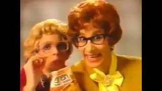 פרסומת - אפרופו (החטיף לאירוח)