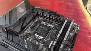 ASUS ROG Strix Z590 F WiFi unboxing, setup PC