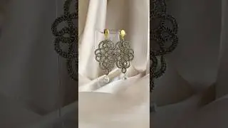 1 motif - different jewellery 