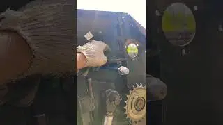 Как снять верхний ВАЛЕЦ пресс подборщика metal fach z562 