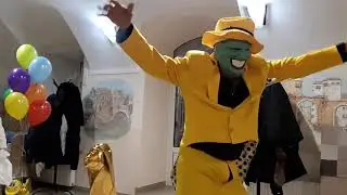 Танец в маске/ зажигательный танец /Dancing Mask by grandady/ Funny video/ пранк