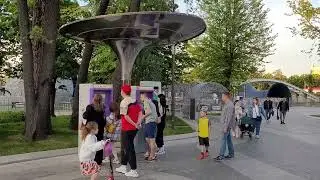 Парк аттракционов 