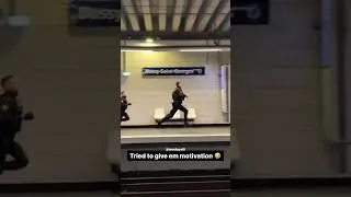 I’ve Never Seen Cops Run This Fast