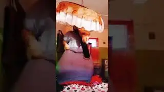 Hijab girl dancing on bed and twerking 😉🌹. Big booty girls. Subscribe for more videos