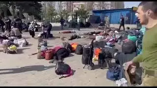 Вокзал Краматорска после ракетного удара. 30 человек погибло, более 100 раненых.