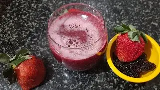 mulberries strawberry juice