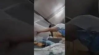 плов:крошки на кровати